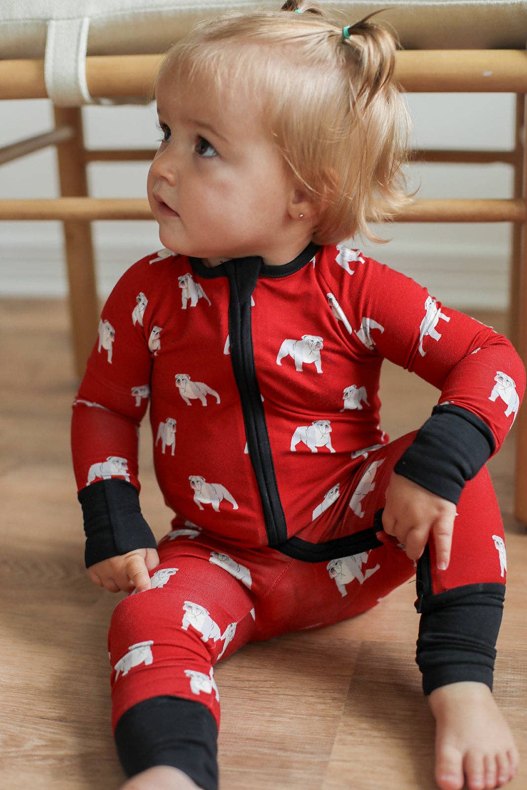 Southern Slumber - Red Bulldog Double Zipper Bamboo Sleeper - GAME DAY Football