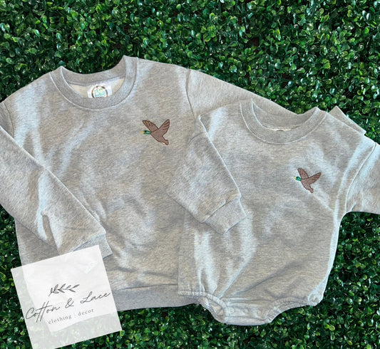 Gray Mini Flying Mallard Crewneck Bubble