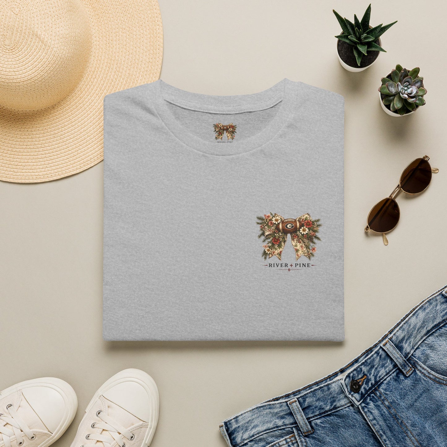 'River & Pine' - Wild Heart, Loud on Saturdays - Women's Tee Gildan Softstyle