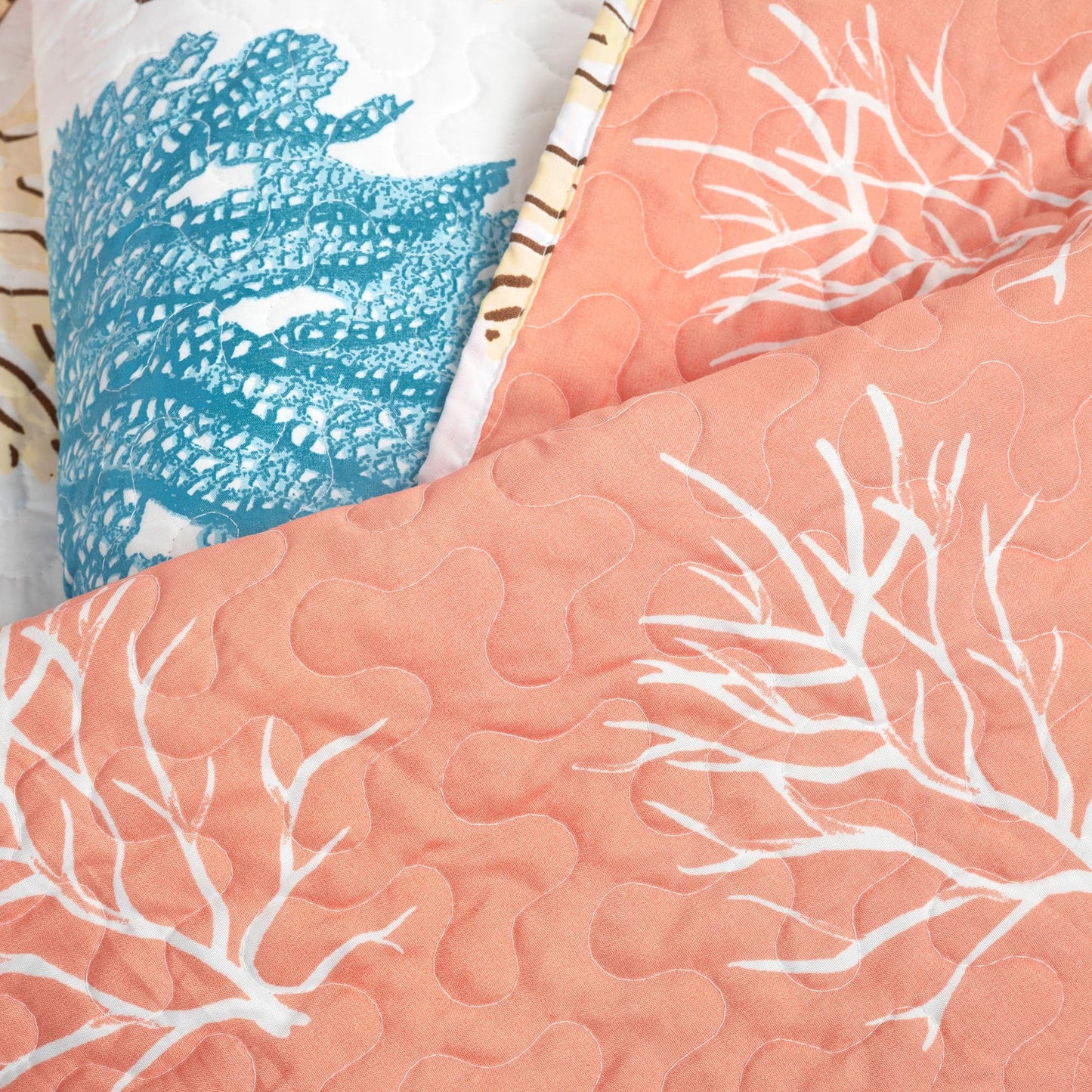 Coastal Reef Feather Reversible Quilt Set