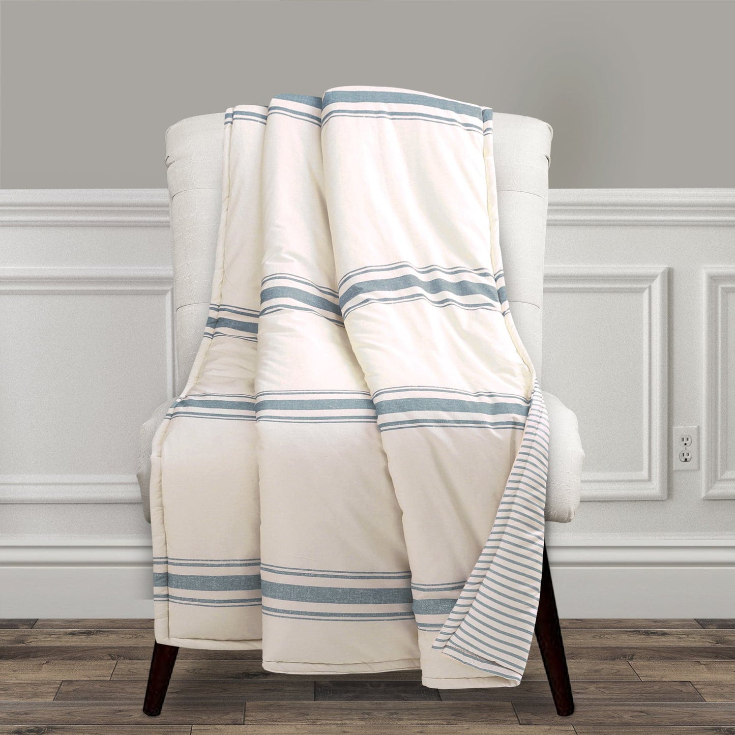 Farmhouse Stripe Throw