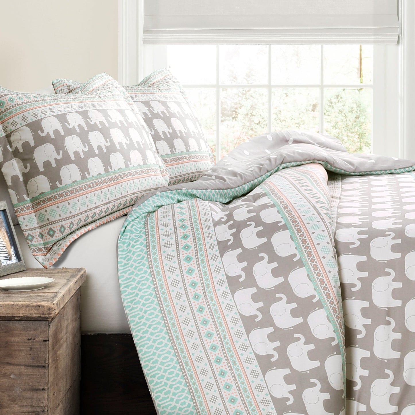 Elephant Stripe Comforter Set