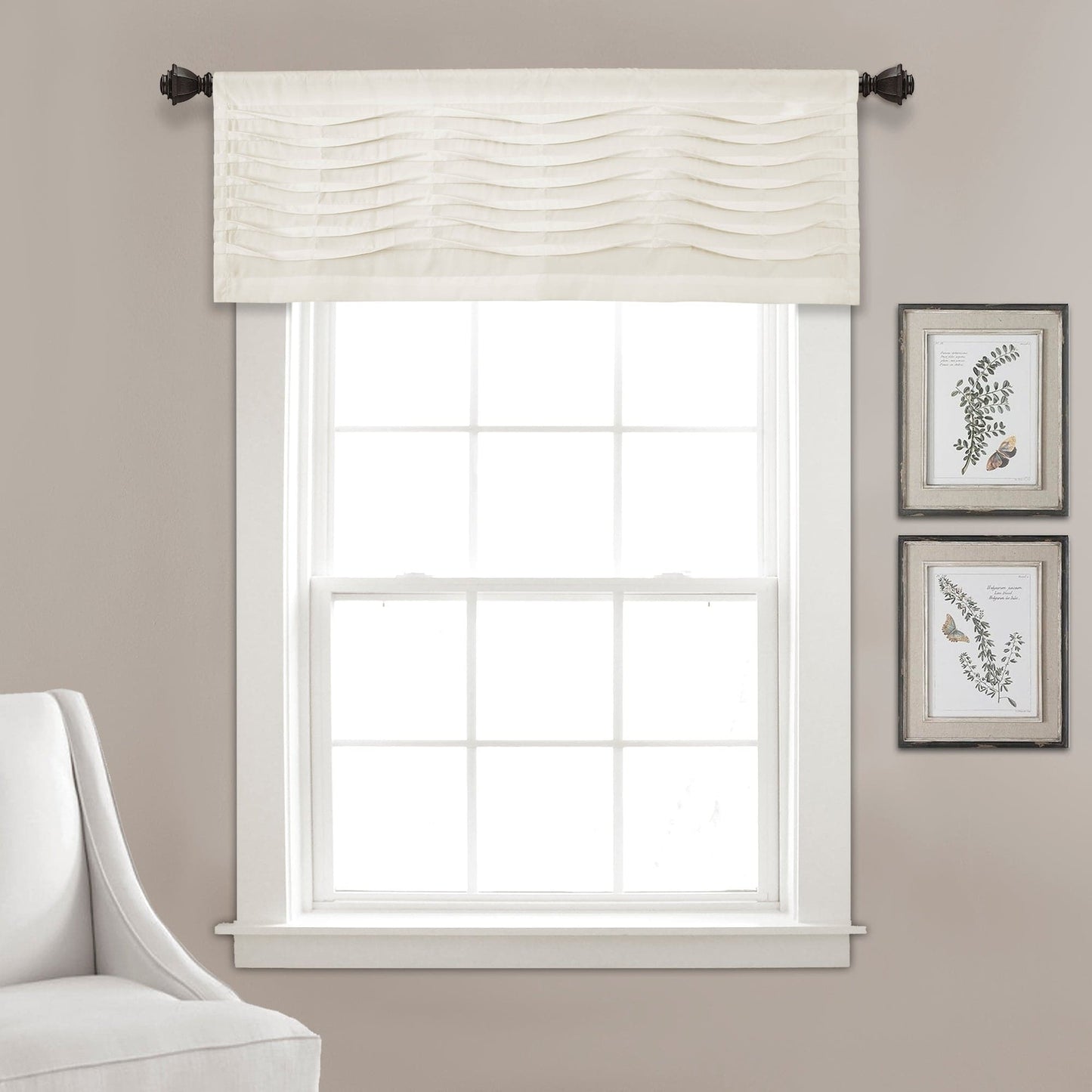 Wave Texture Valance