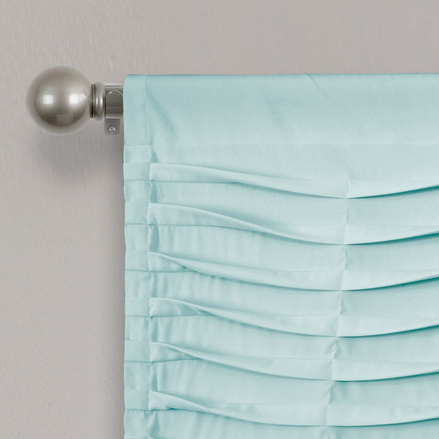 Wave Texture Valance