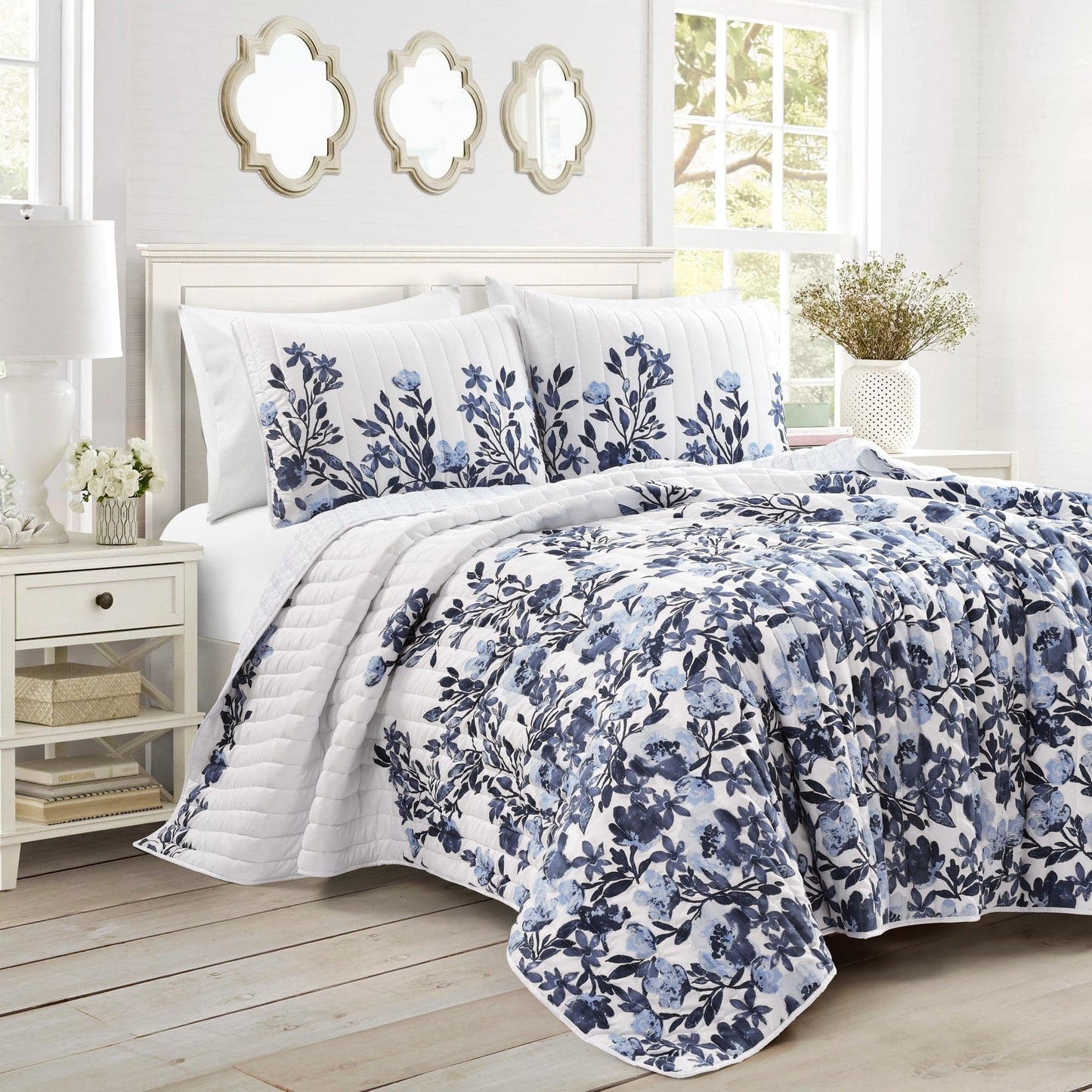 Tanisha Reversible Quilt 3 Piece Set