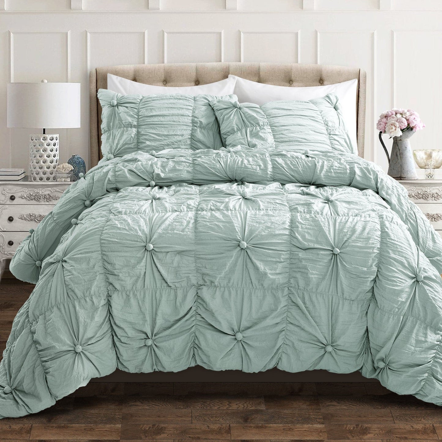 Bella 3 Piece Comforter Set