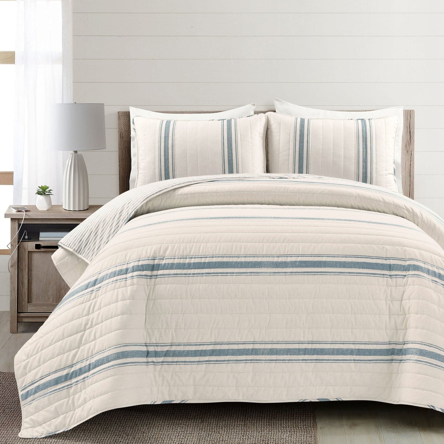 Farmhouse Stripe Reversible Cotton Quilt Set