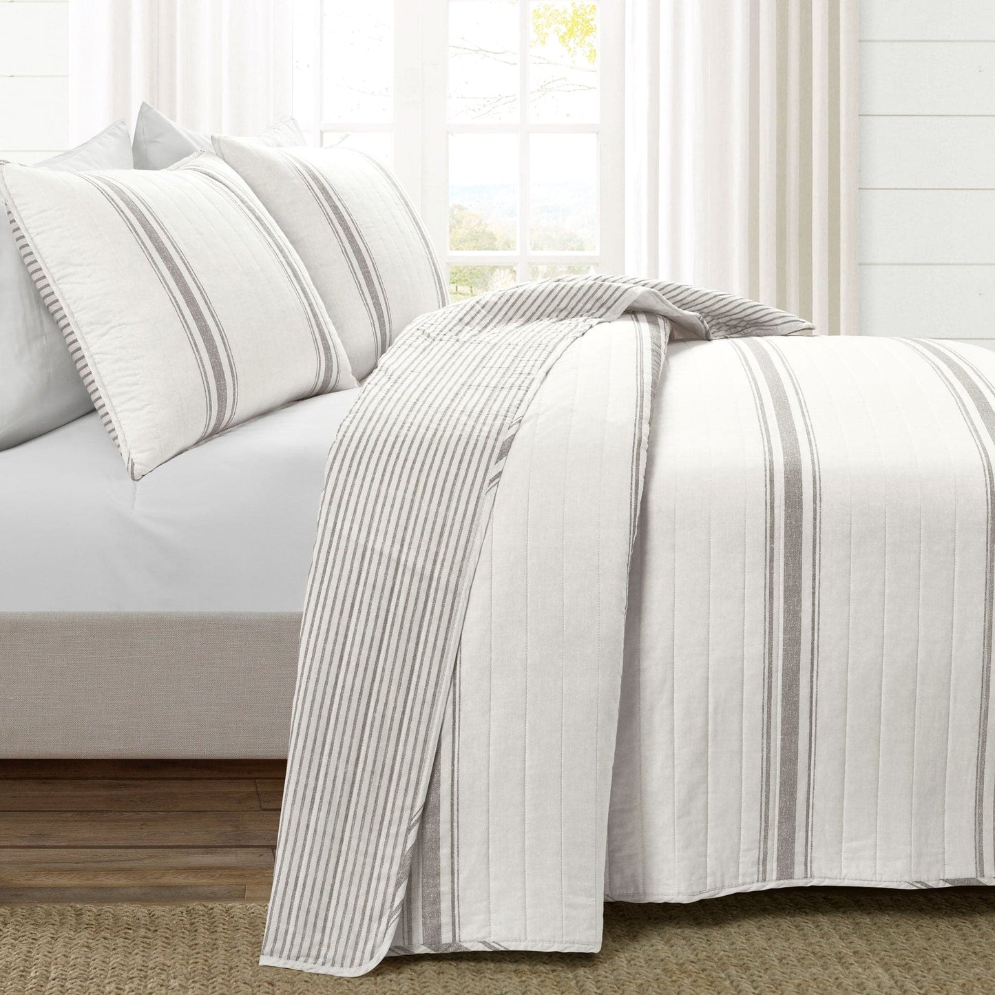 Farmhouse Stripe Reversible Cotton Quilt Set