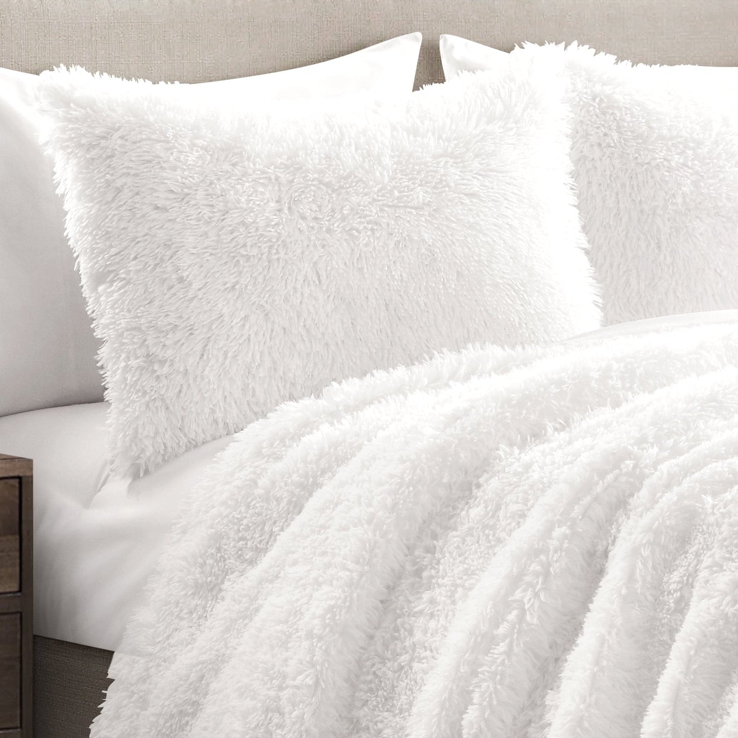 Emma Faux Fur Comforter Set