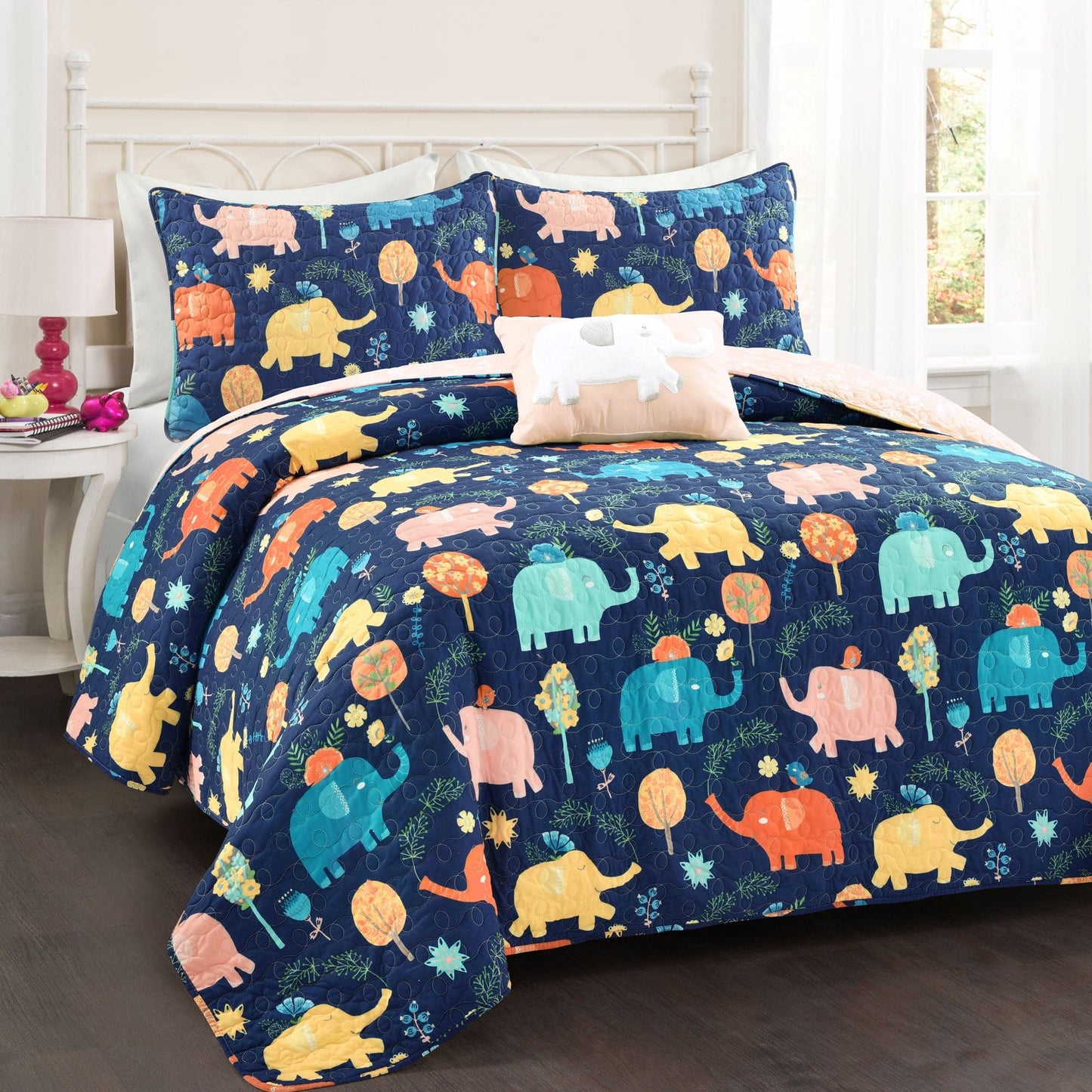 Hygge Elephant Quilt Set