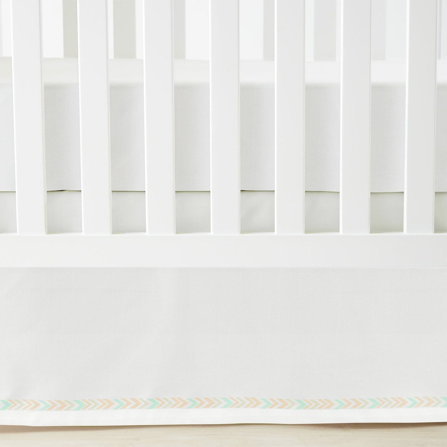 Printed Textured Arrow Crib Skirt