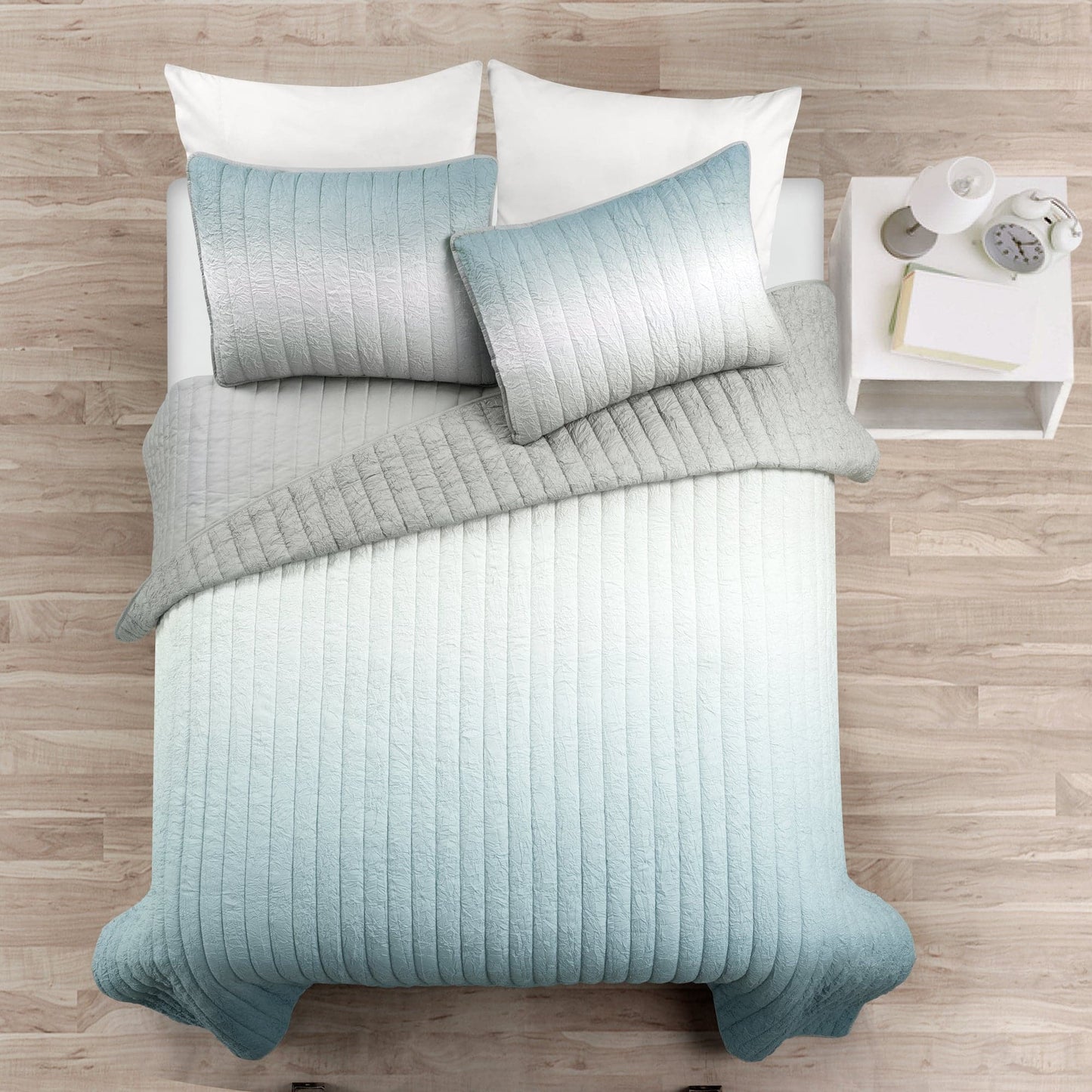 Crinkle Ombre Oversized Quilt 3 Piece Set