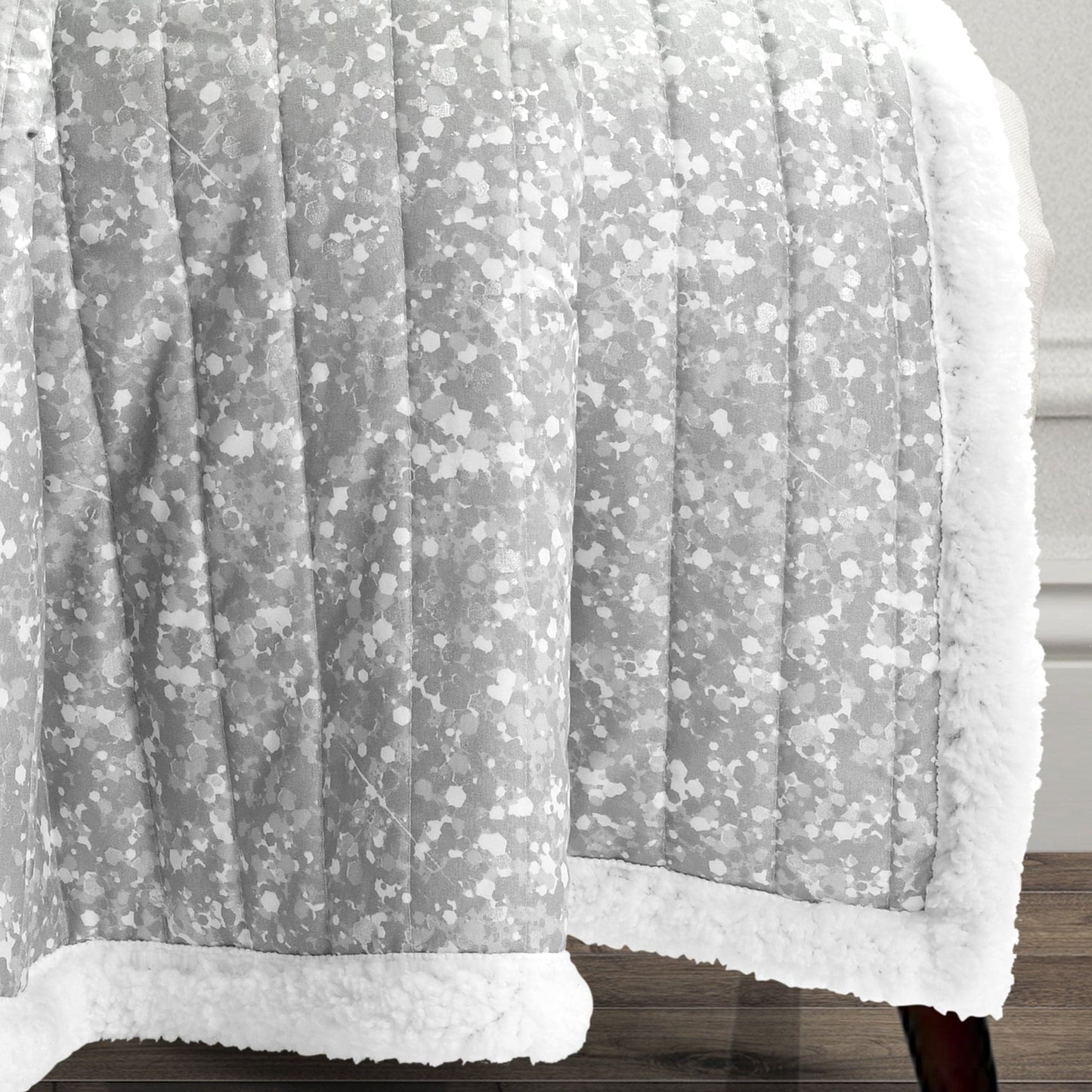 Glitter Ombre Metallic Print Sherpa Throw