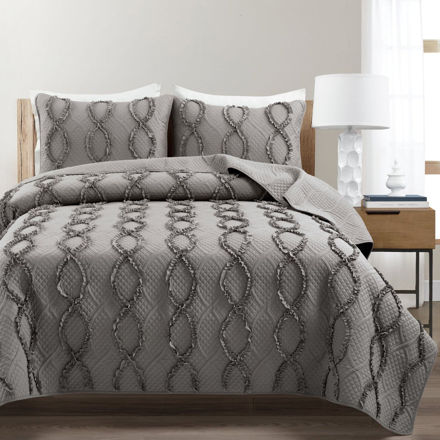 Avon Textured Ruffle Quilt 3 Piece Set