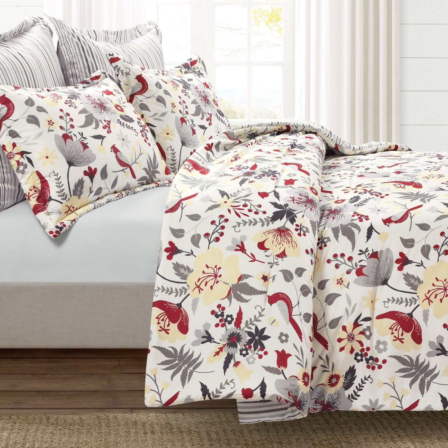 Blooming Garden Reversible 5 Piece Comforter Set