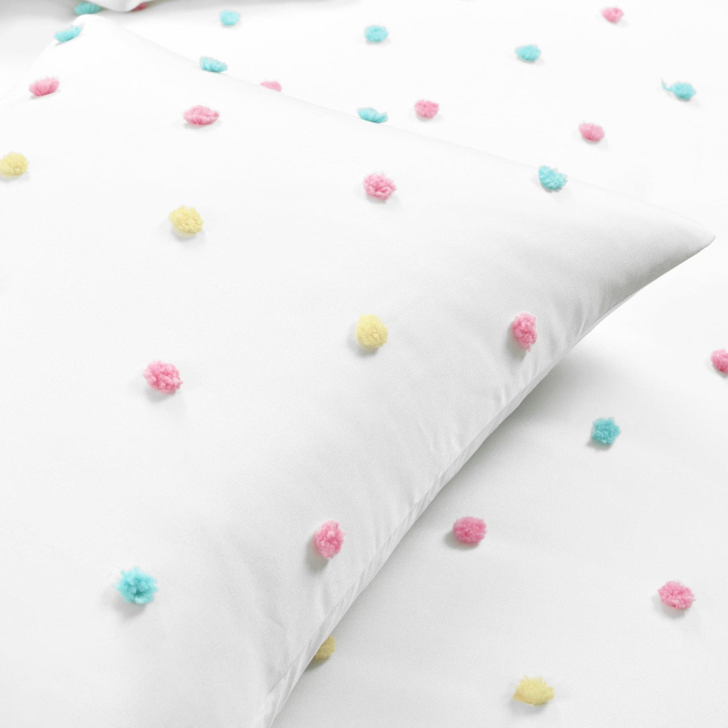 Rainbow Tufted Dot Comforter Set