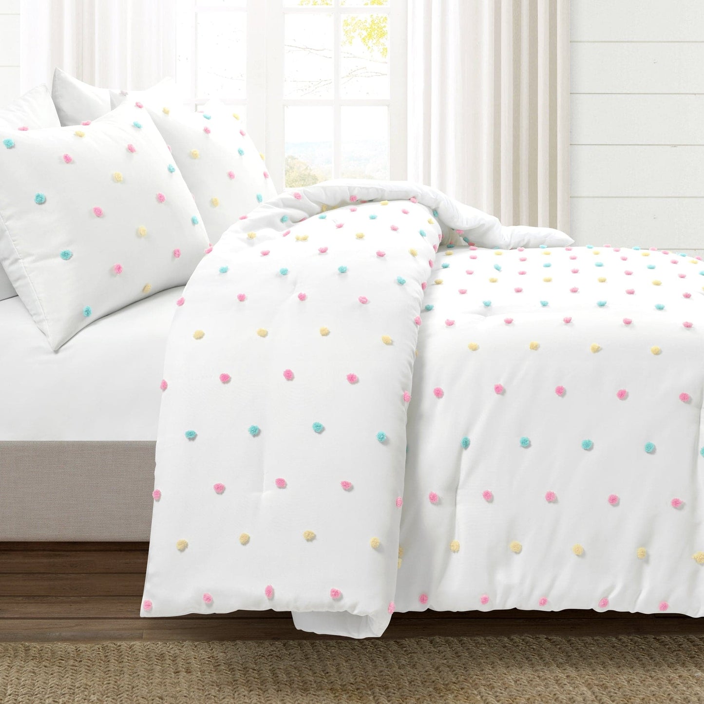 Rainbow Tufted Dot Comforter Set