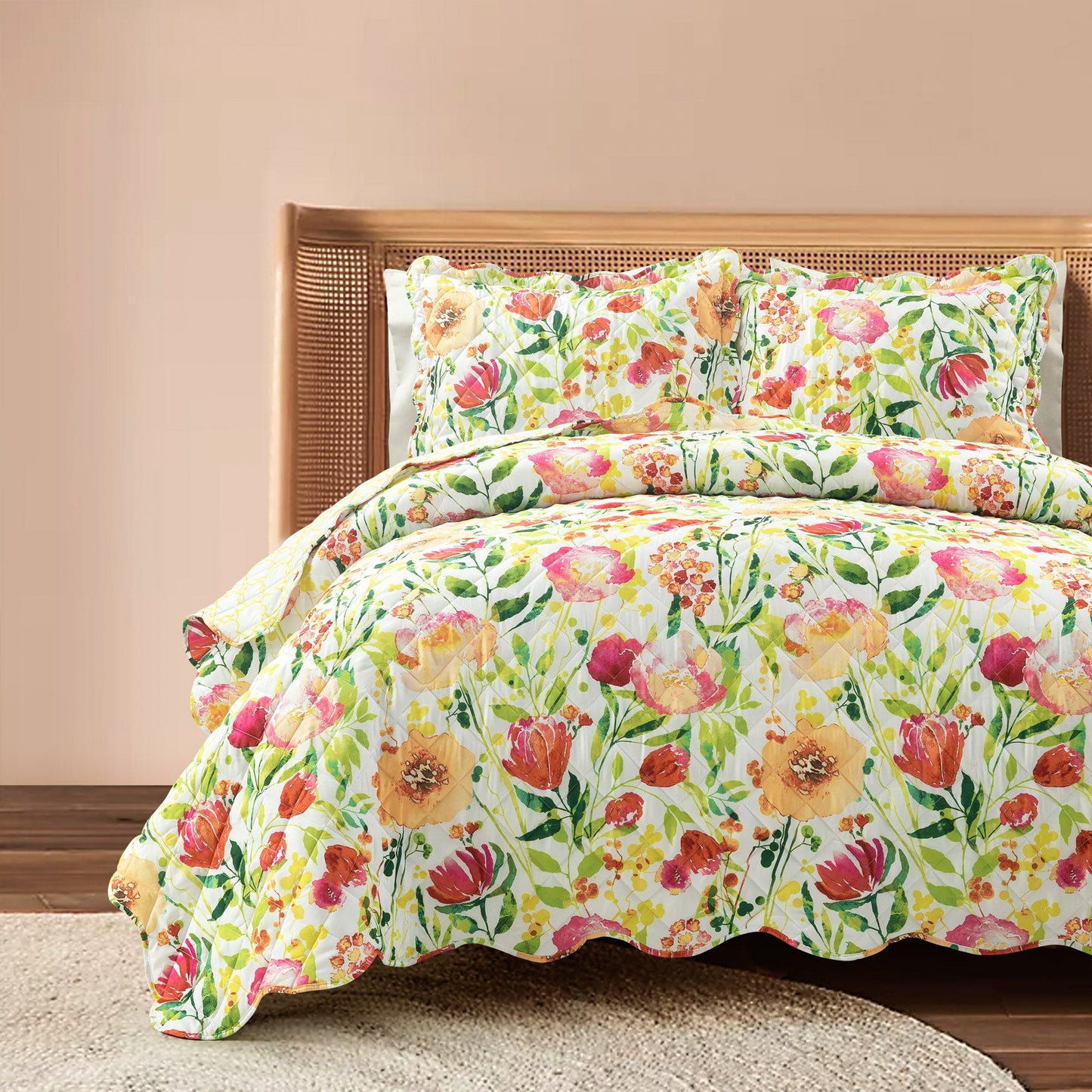 Leilani Watercolor Scallop Edged Floral 3 Piece Quilt Set