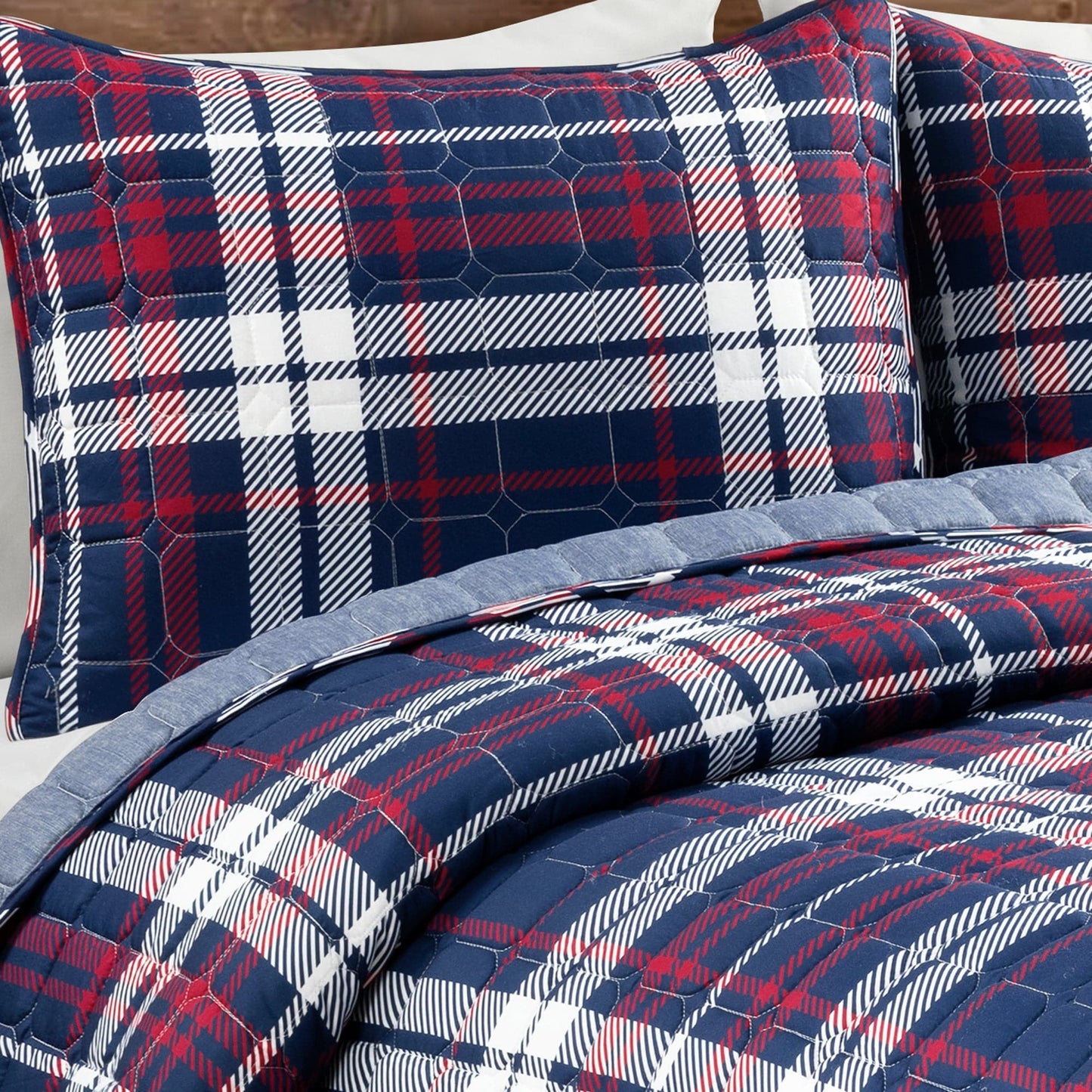 Grayson Farmhouse Plaid Reversible Quilt Set