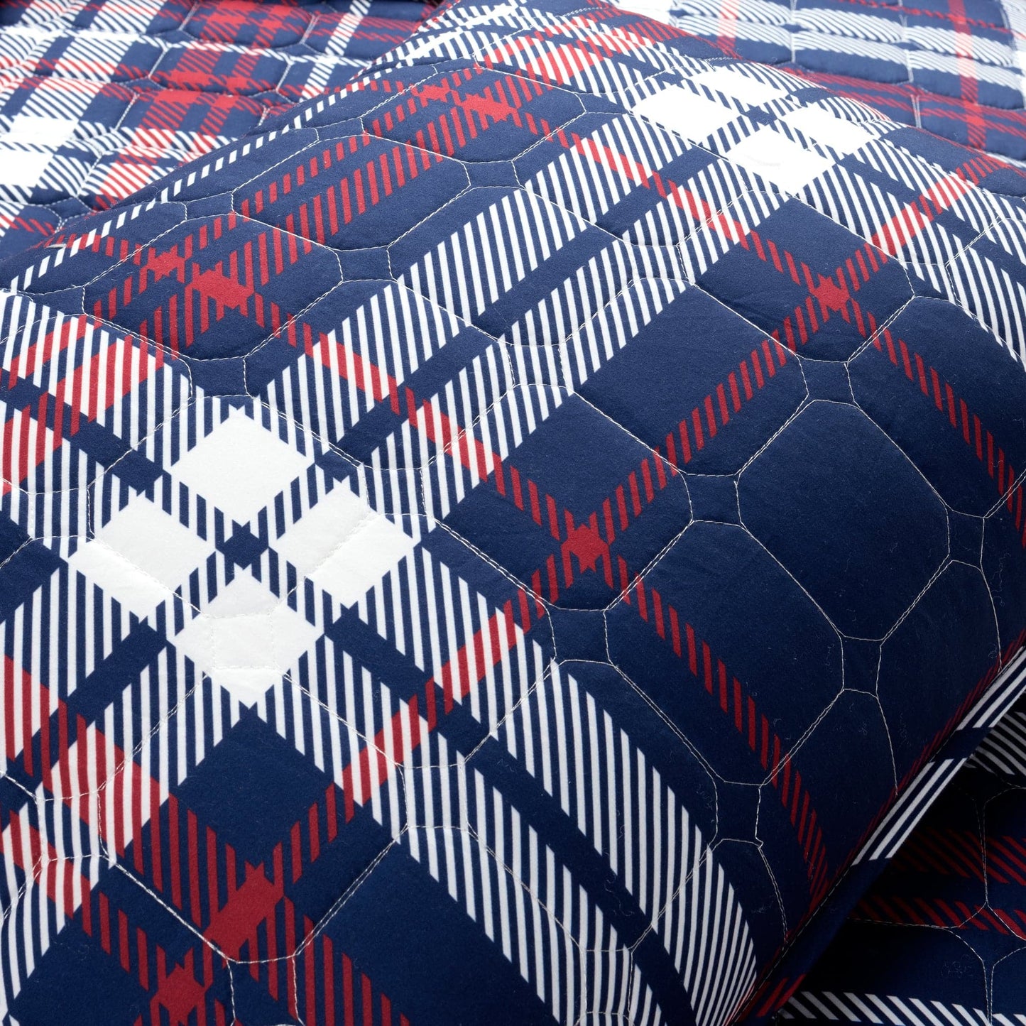 Grayson Farmhouse Plaid Reversible Quilt Set