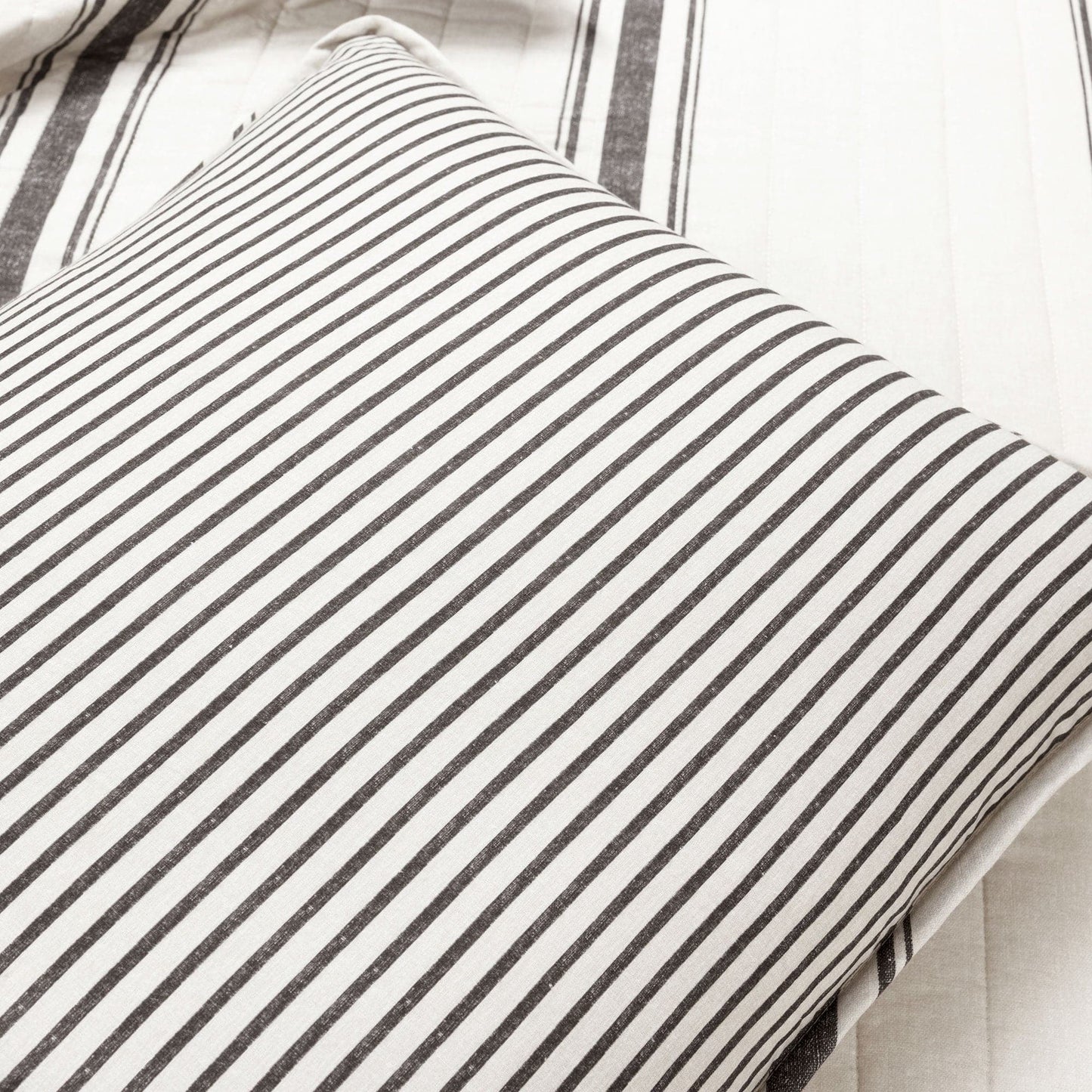 Farmhouse Stripe Reversible Cotton Quilt Set