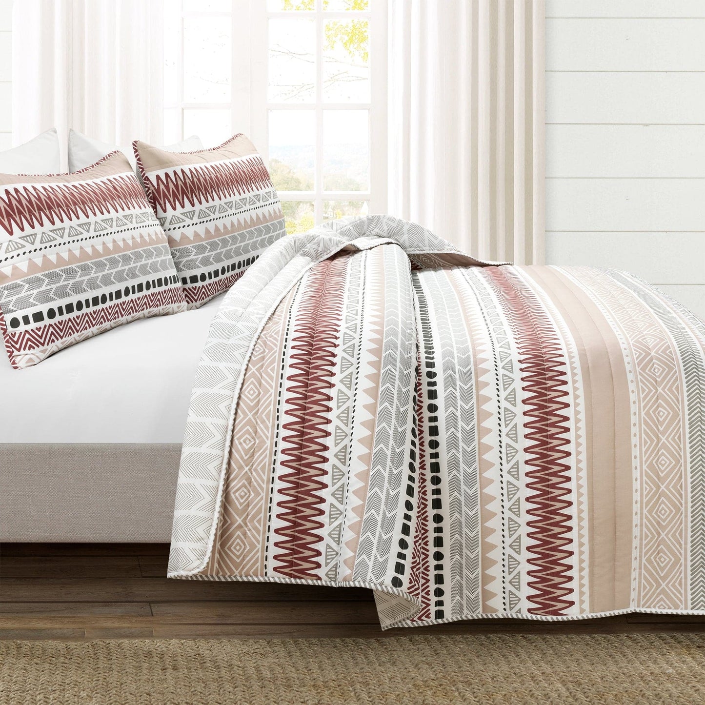 Southwest Stripe Reversible 3 Piece Quilt Set