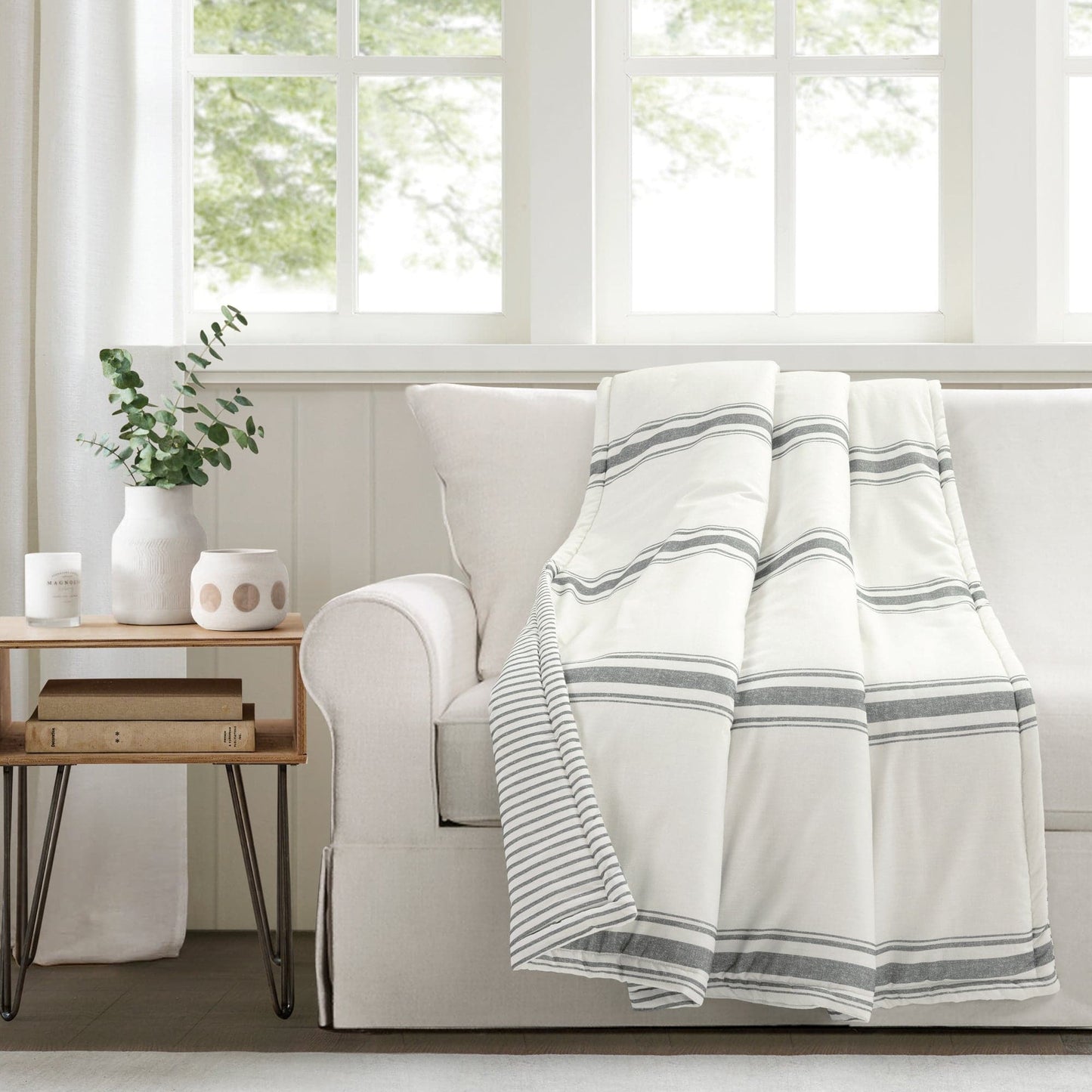 Farmhouse Stripe Throw