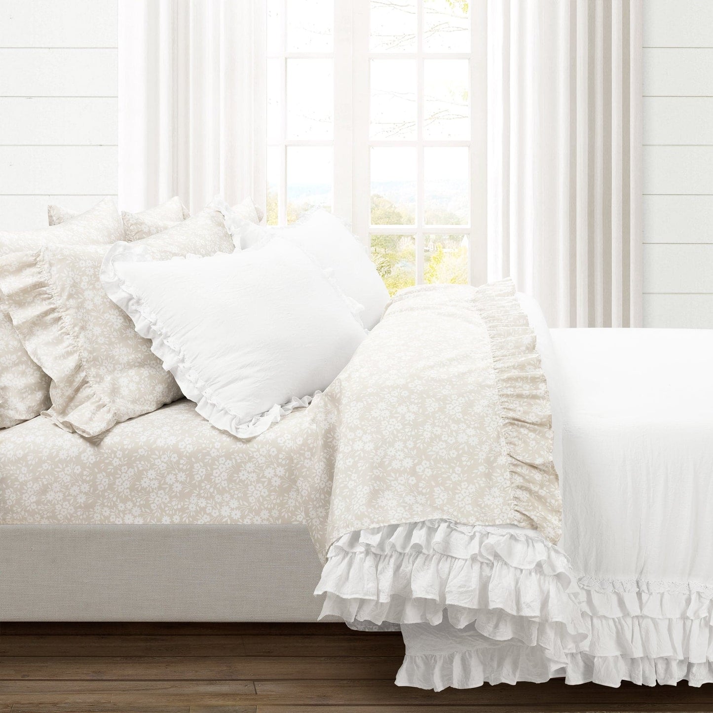 Garden Of Flowers Ruffle Sheet Set