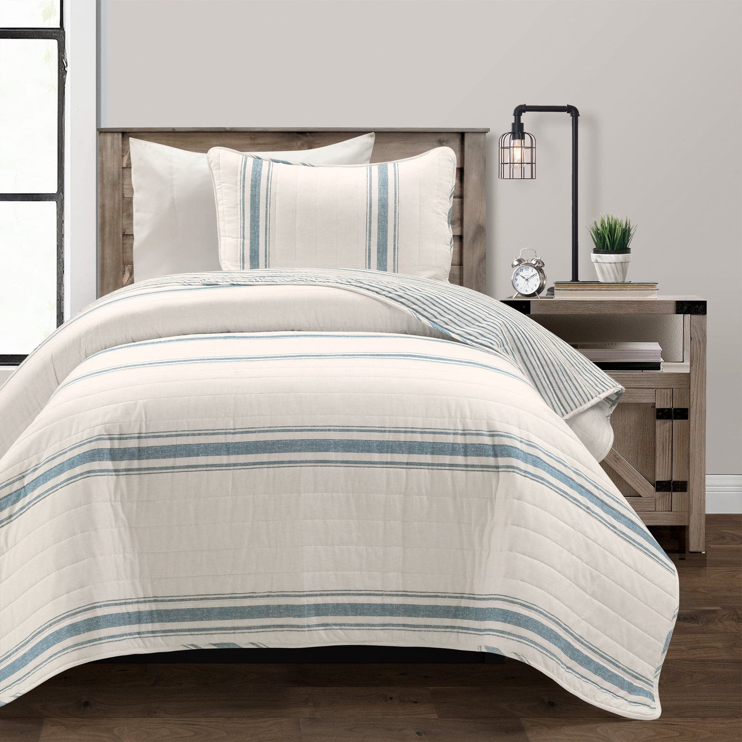 Farmhouse Stripe Reversible Cotton Quilt Set