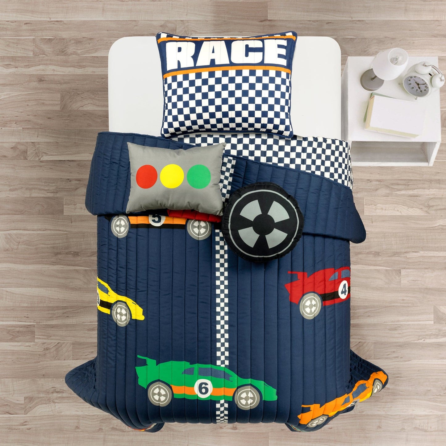 Racing Cars Quilt Set