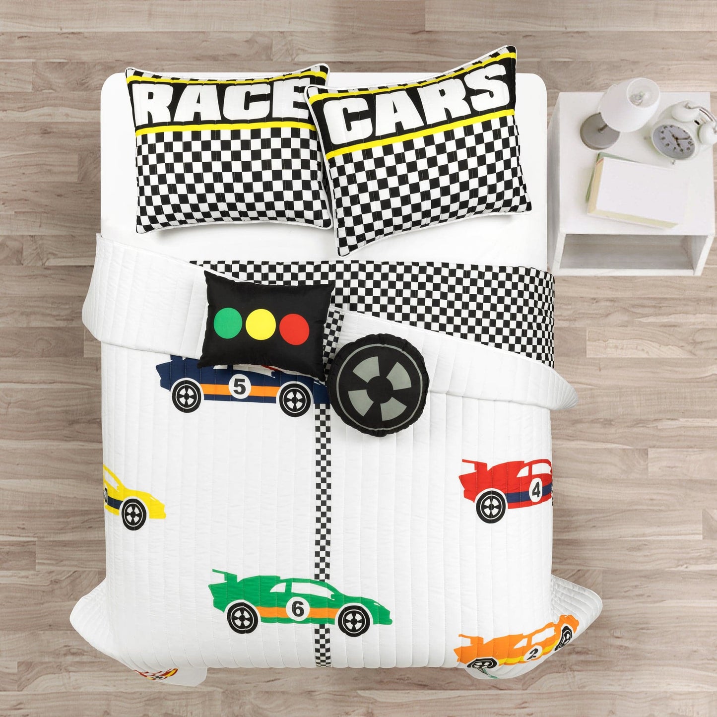 Racing Cars Quilt Set