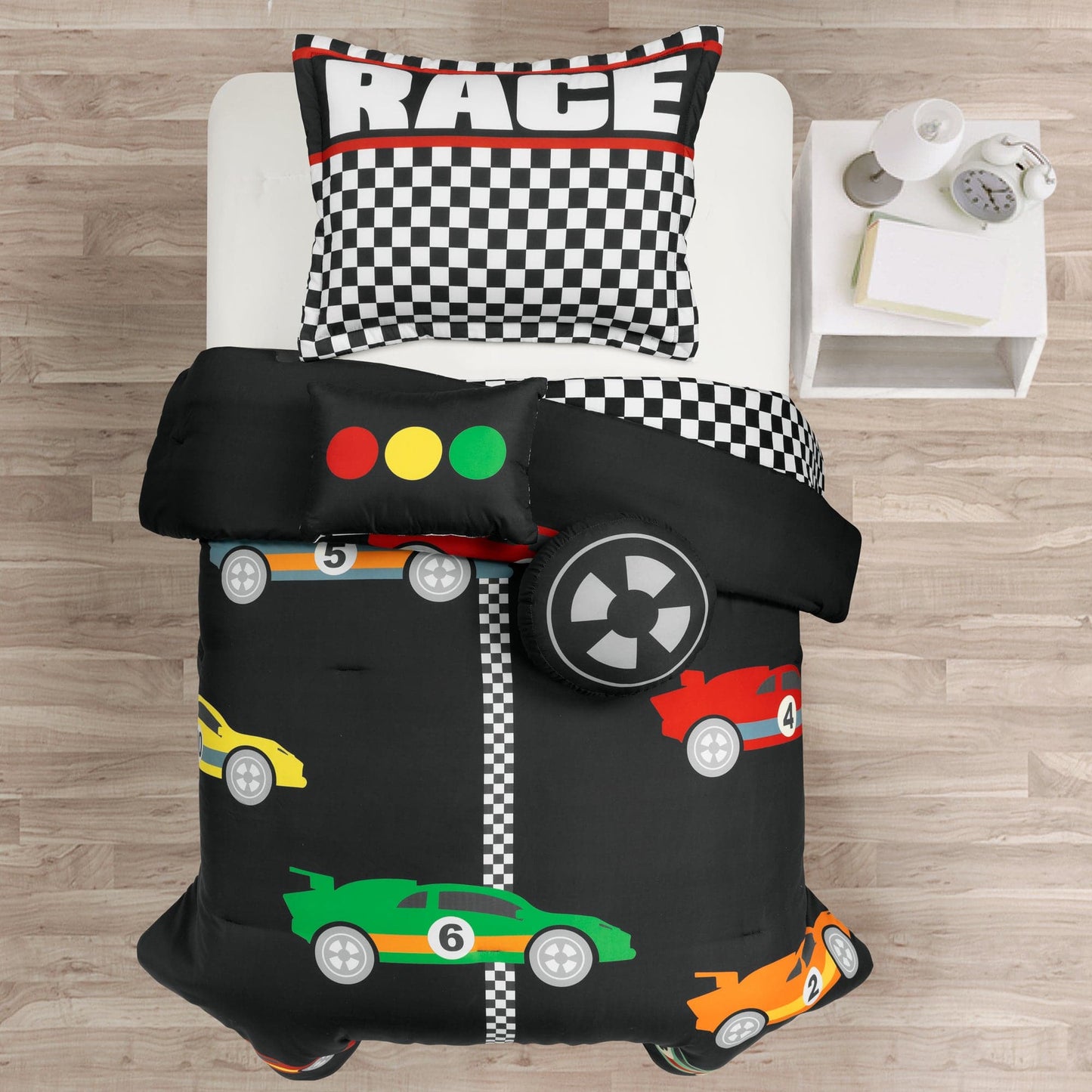 Racing Cars Reversible Comforter Set