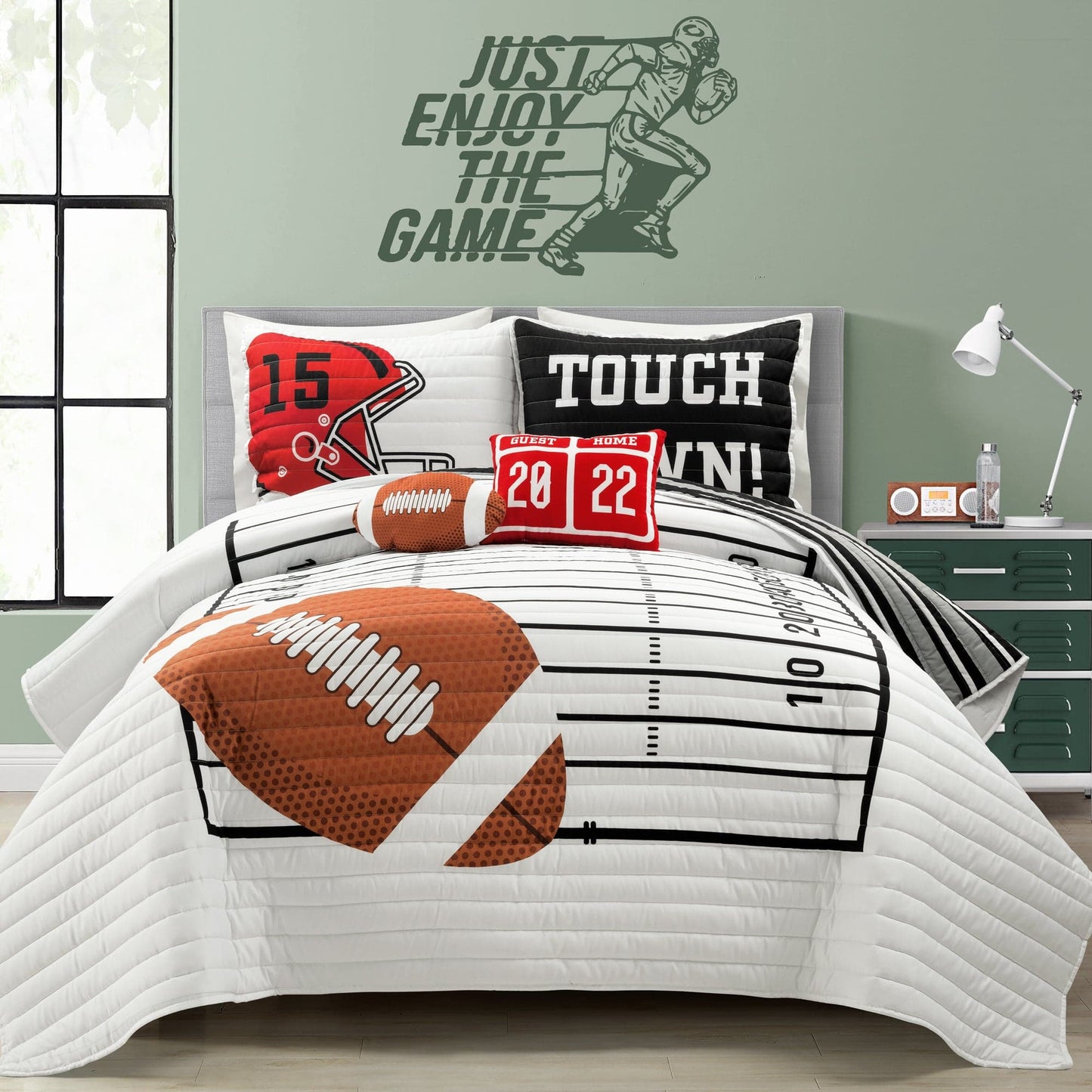 American Football Reversible Quilt Set