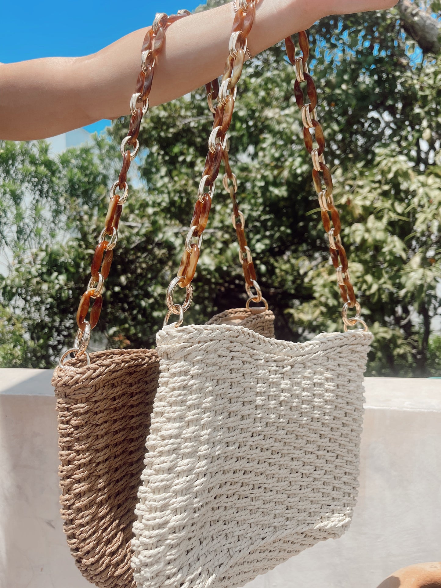 Raffia Chain Purse