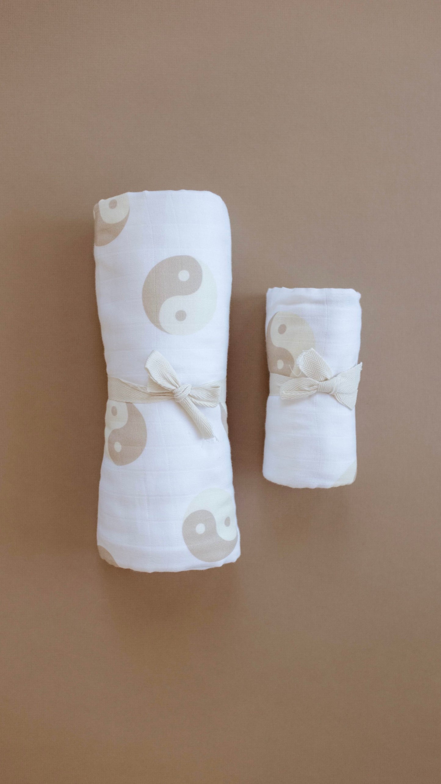 Muslin Swaddle | Tan & White Yin Yang