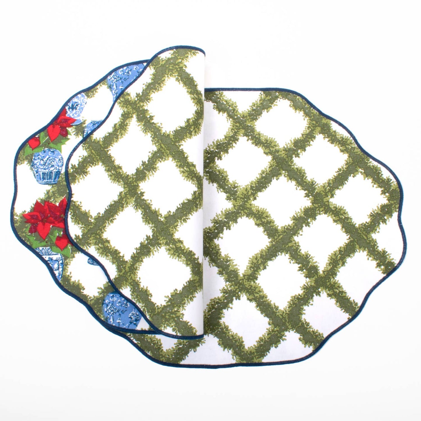 8 Oak Lane - Poinsettias Reversible Scalloped Placemat