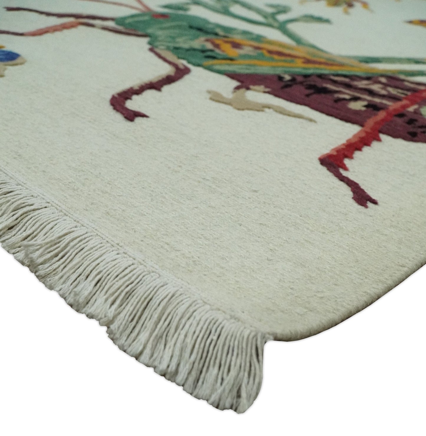 5x7 Ivory Butterfly , Insects and Flower Flatwoven Soumak Wool Hand Made Rug | KNT48