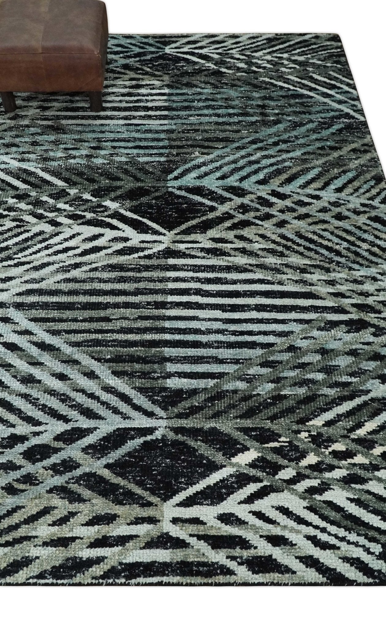 5x8 Hand Knotted Black, Ivory and Teal Modern Style Contemporary Recycled Silk Area Rug | OP119