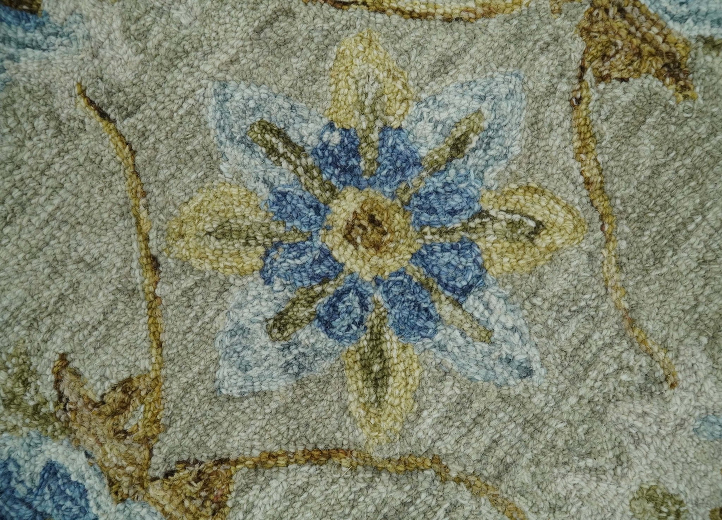 5x8 Hand Tufted Blue and Beige Multi Size Style Floral Wool Area Rug