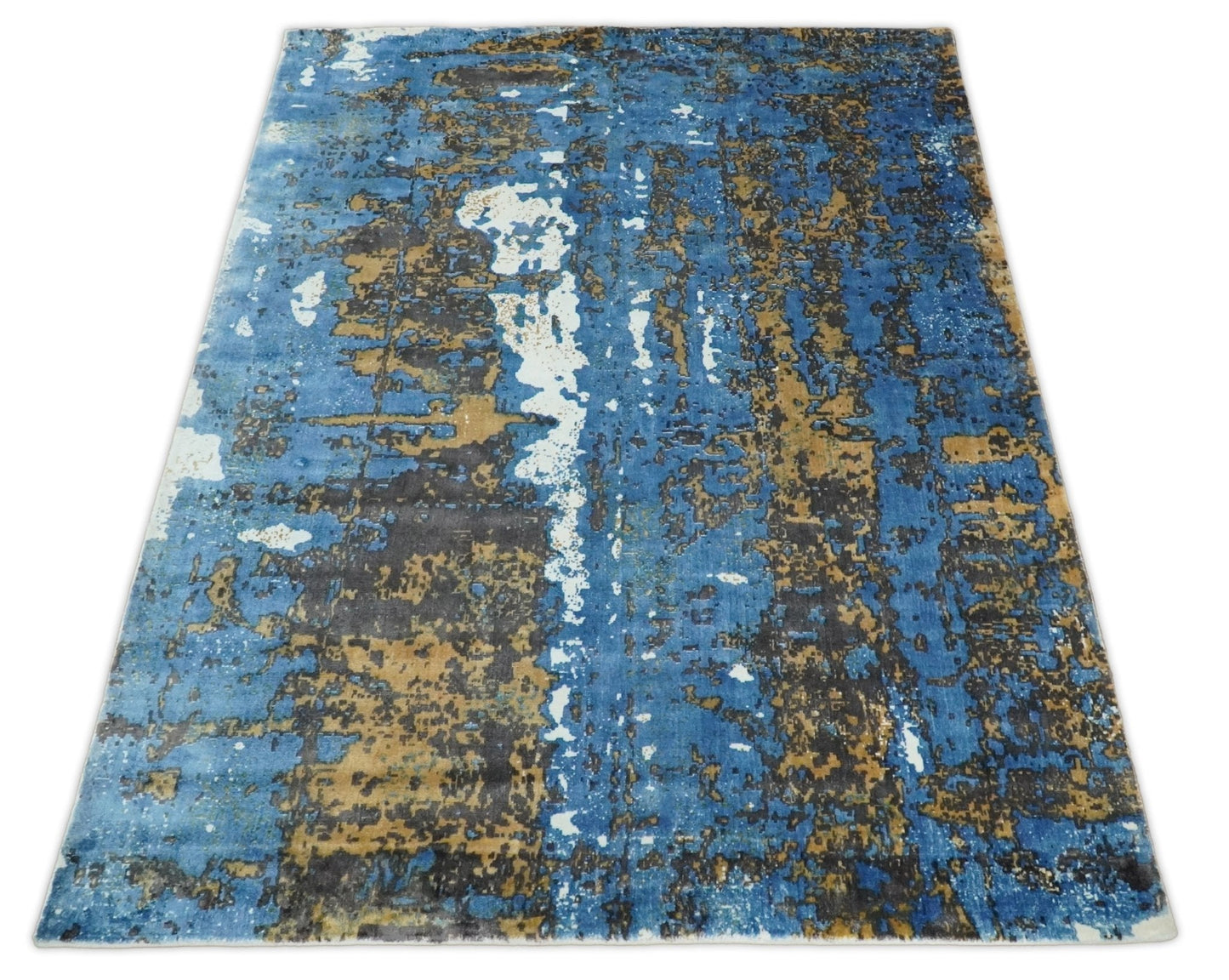 5.8x7.11 Modern Abstract Blue and Brown Rug made with Art Silk