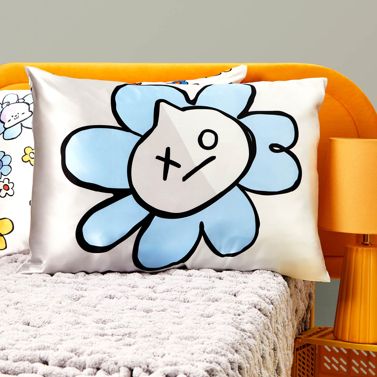 BT21 meets Kitsch Satin Pillowcase - VAN