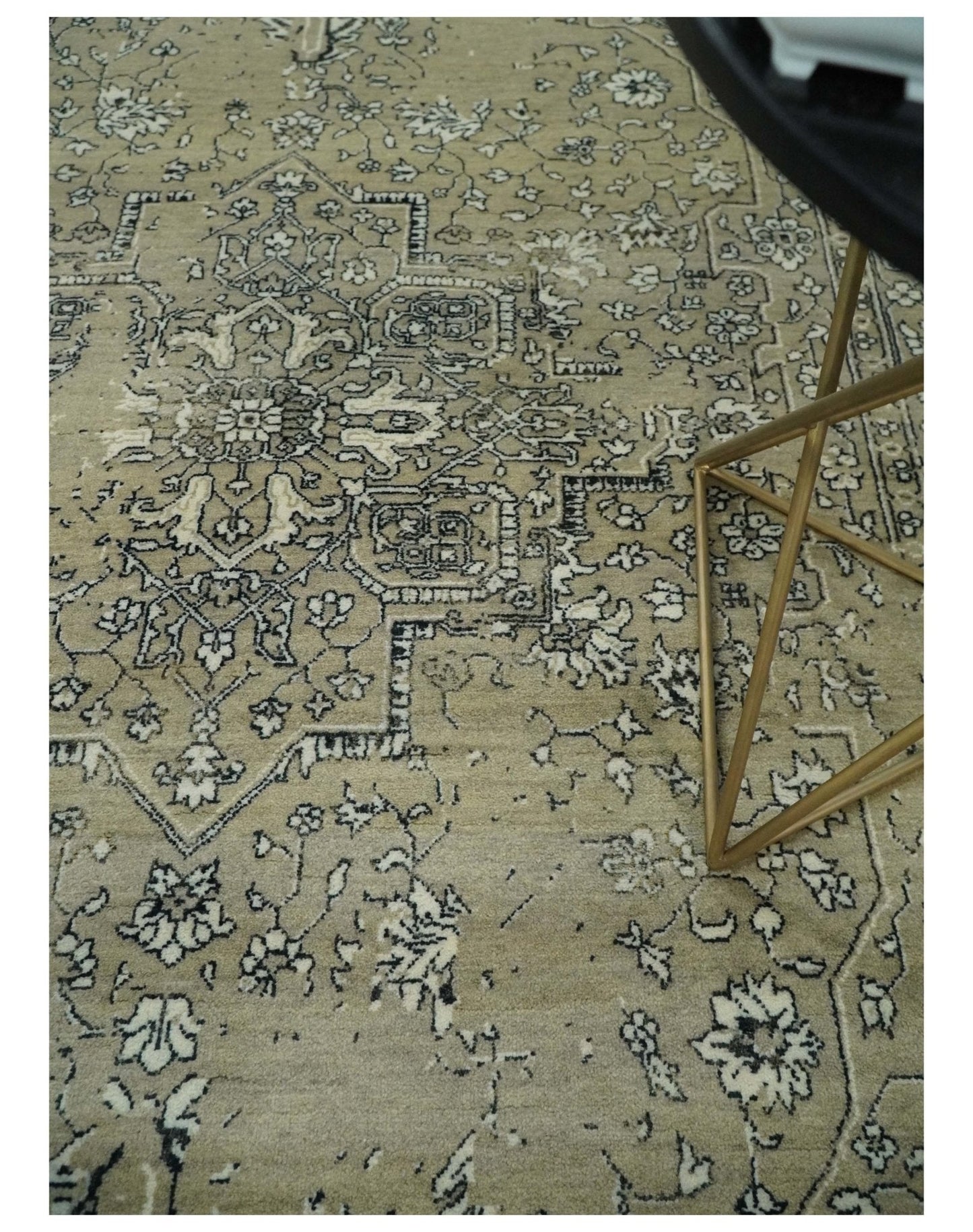 6x9 Fine Hand Knotted Beige and Black Traditional Vintage Persian Style Antique Wool Rug | AGR4