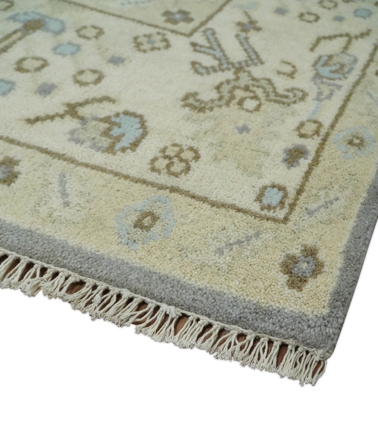 6x9 Hand Knotted Antique Silver, Beige and Brown Traditional Persian Vintage Oushak Wool Rug | TRDCP808