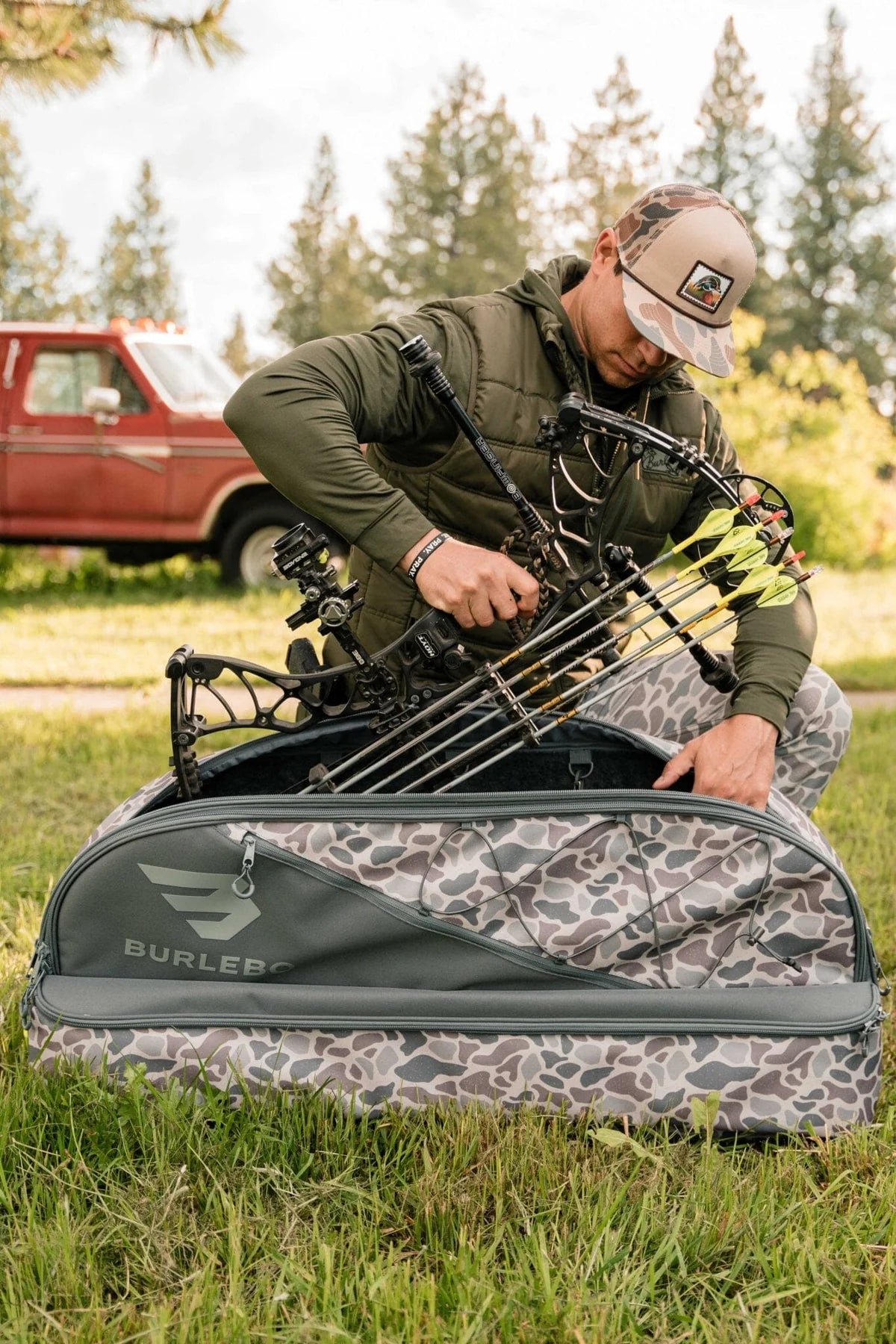 Burlebo Bow Case - Classic Deer Camo