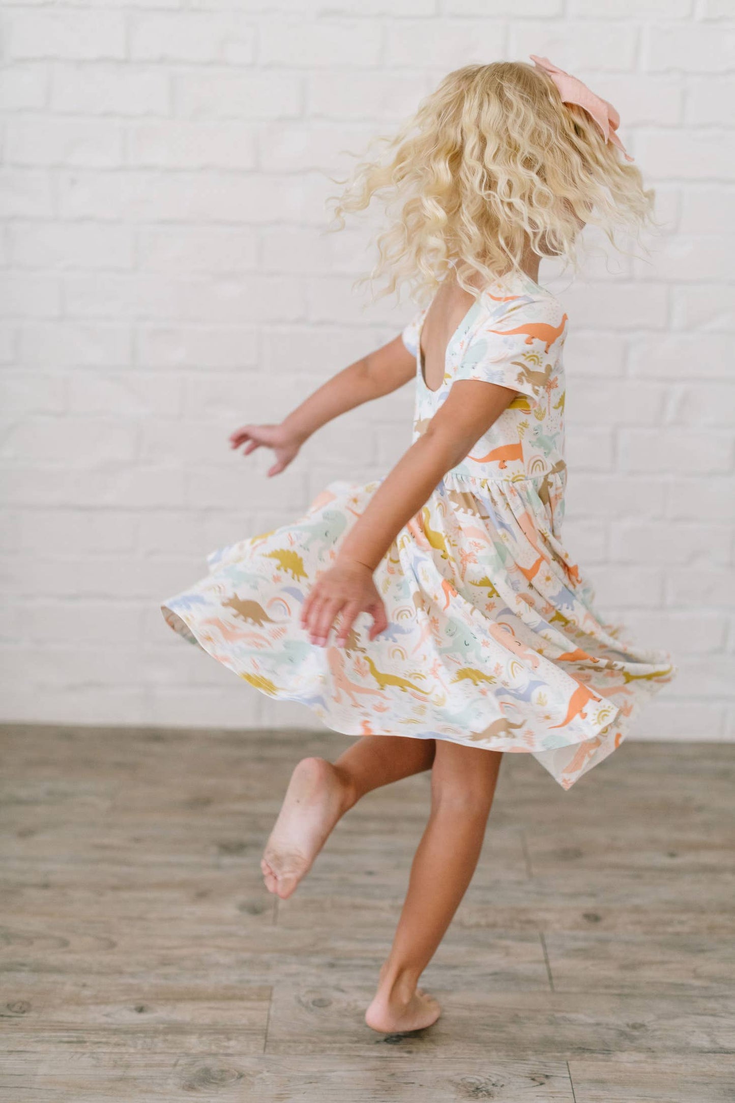 Classic Scoop Twirl in Dainty Dinos