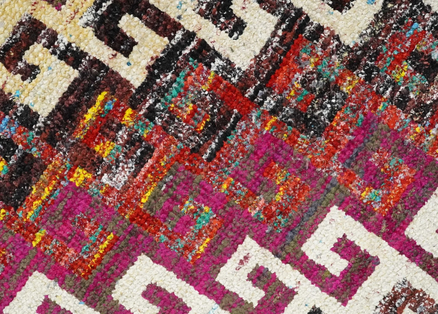 8x10 and 9x12 Hand Knotted Multicolor Modern Contemporary Southwestern Tribal Trellis Recycled Silk Area Rug | OP9