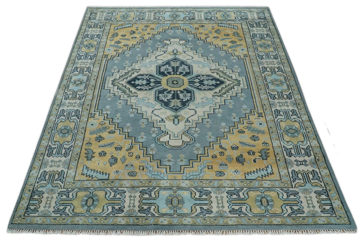 8x10 Ivory, Blue and Beige Heriz Serapi Traditional  Persian Antique Hand Knotted Wool Area Rug | TRDCP1117810