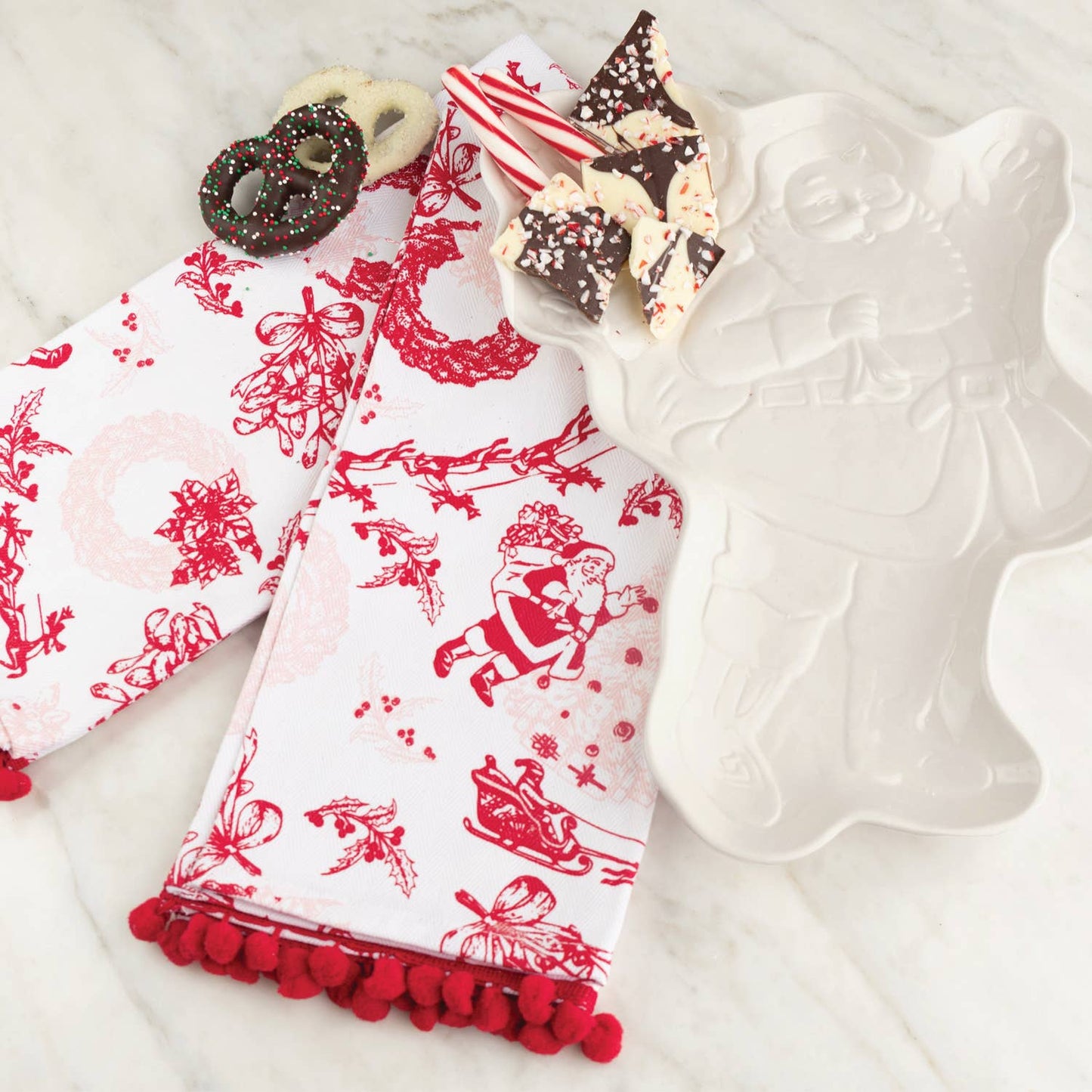 8 Oak Lane - Santa Toile PomPom Kitchen Towel Set