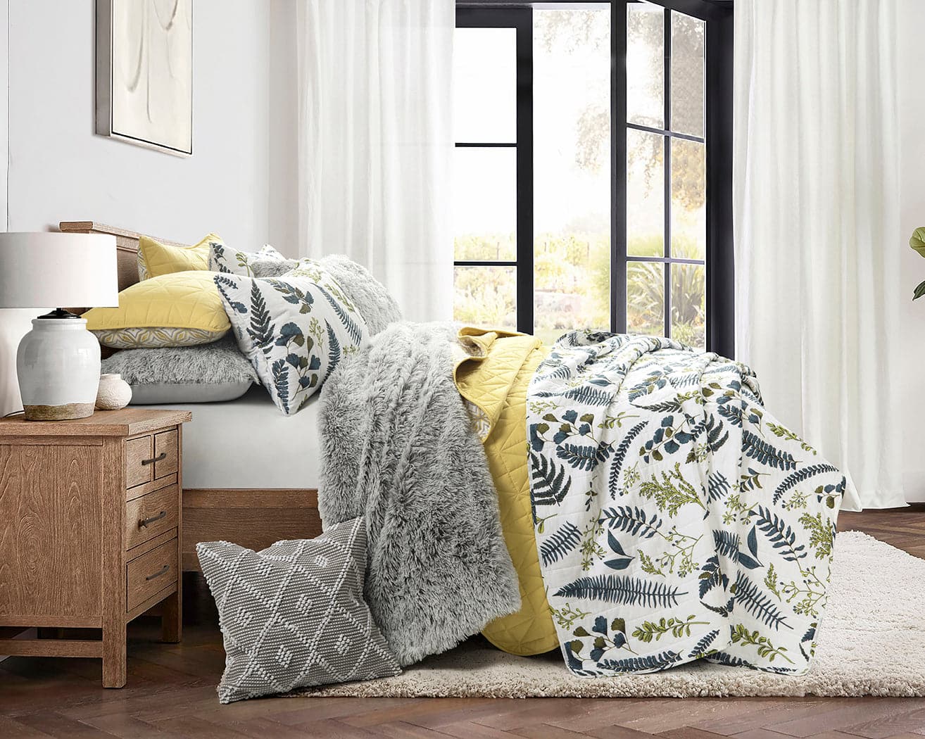 Devonia All Over Cotton Quilt 3 Piece Set