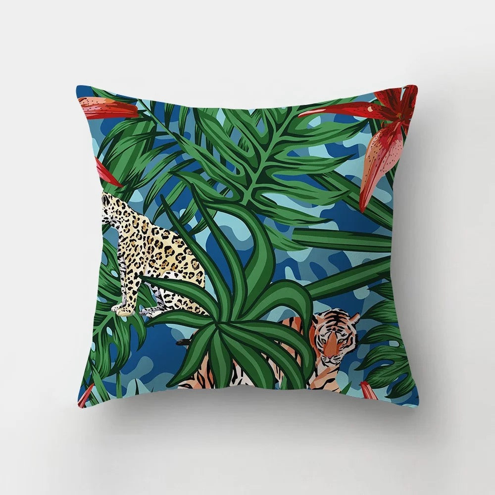 Cheetah & Tiger | Indoor/Outdoor Throw Pillow Cover